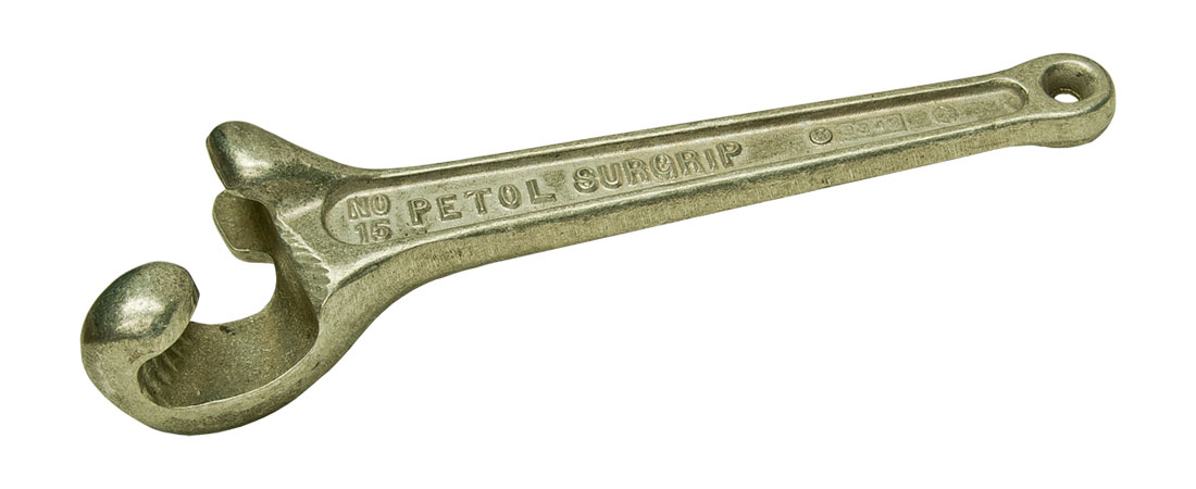 llave para rueda de válvula elmac elmac valve wheel wrench Petol Gearench