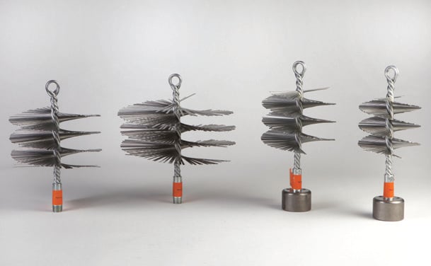 Cepillos de acero Jet-Lube WireHog para tubería de revestimiento de acero